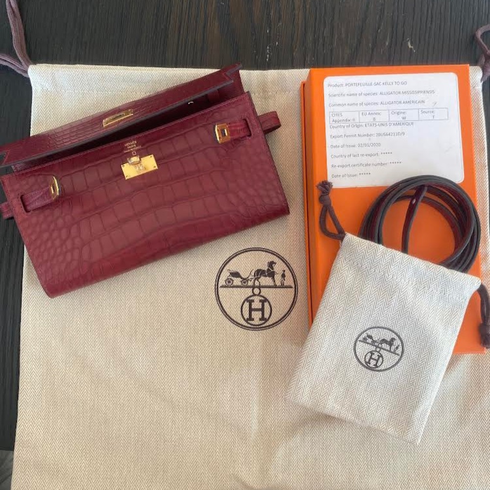 Hermes Kelly To-Go Matte Red Crocodile Wallet